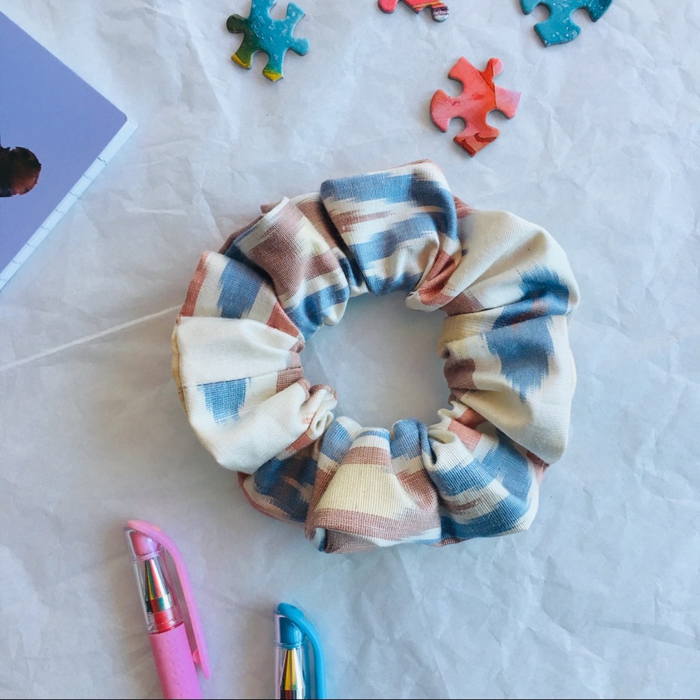 🍃Handwoven Ikat Silk Scrunchies🍃